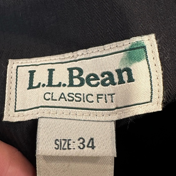 NWT  LL Bean Mens Sz:34 Classic Fit Black Flat Front Button Dress Pant. - Picture 6 of 15